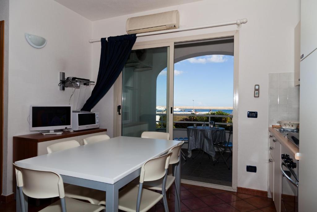 Abitare In Vacanza La Caletta Δωμάτιο φωτογραφία